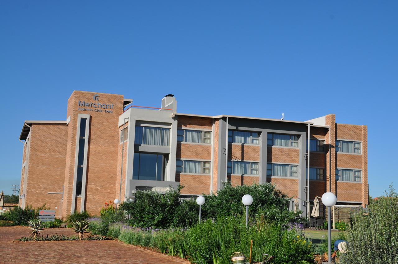 Merchant Business Class Hotel Henley on Klip Extérieur photo